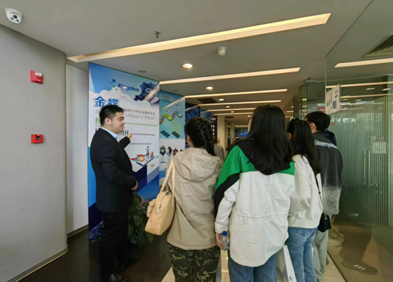 1678759593168018121.png image.png